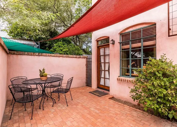 Vibrant 2br Dt Living, Stylish & Serene Tucson